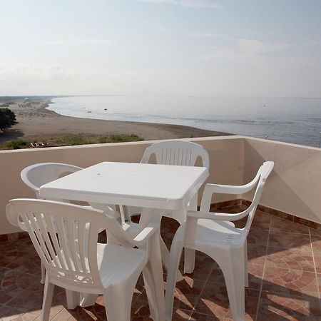 Sand And Sea Apartments Ulcinj Luaran gambar