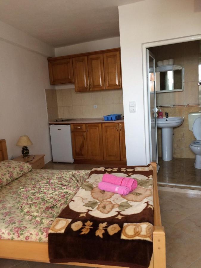 Sand And Sea Apartments Ulcinj Luaran gambar