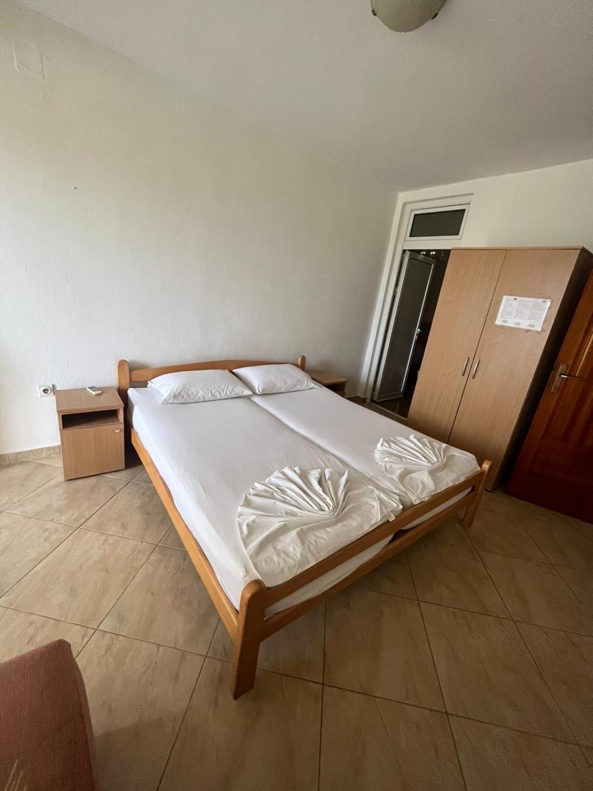 Sand And Sea Apartments Ulcinj Luaran gambar