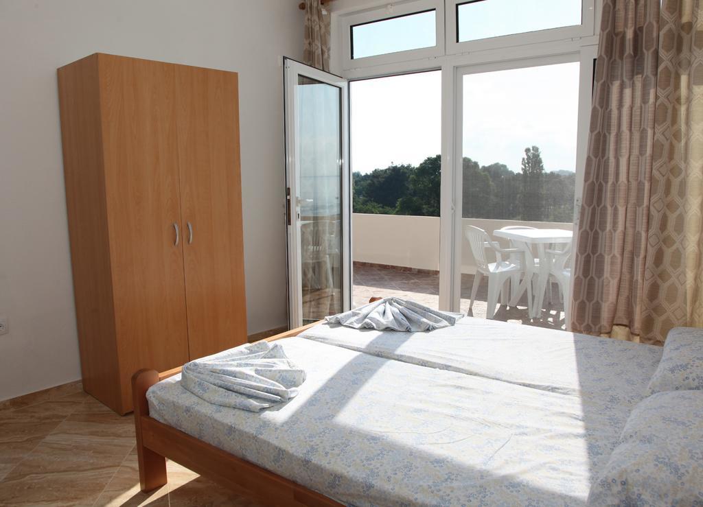 Sand And Sea Apartments Ulcinj Luaran gambar